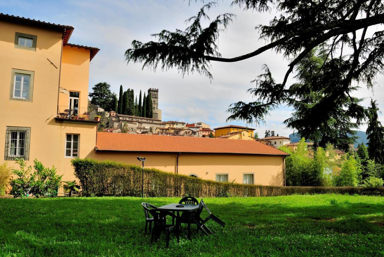 Villa Gherardi - B&B E Hostel Barga Kültér fotó